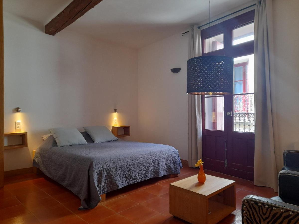 Les Studios De St Guilhem Saint-Guilhem-le-Desert Εξωτερικό φωτογραφία