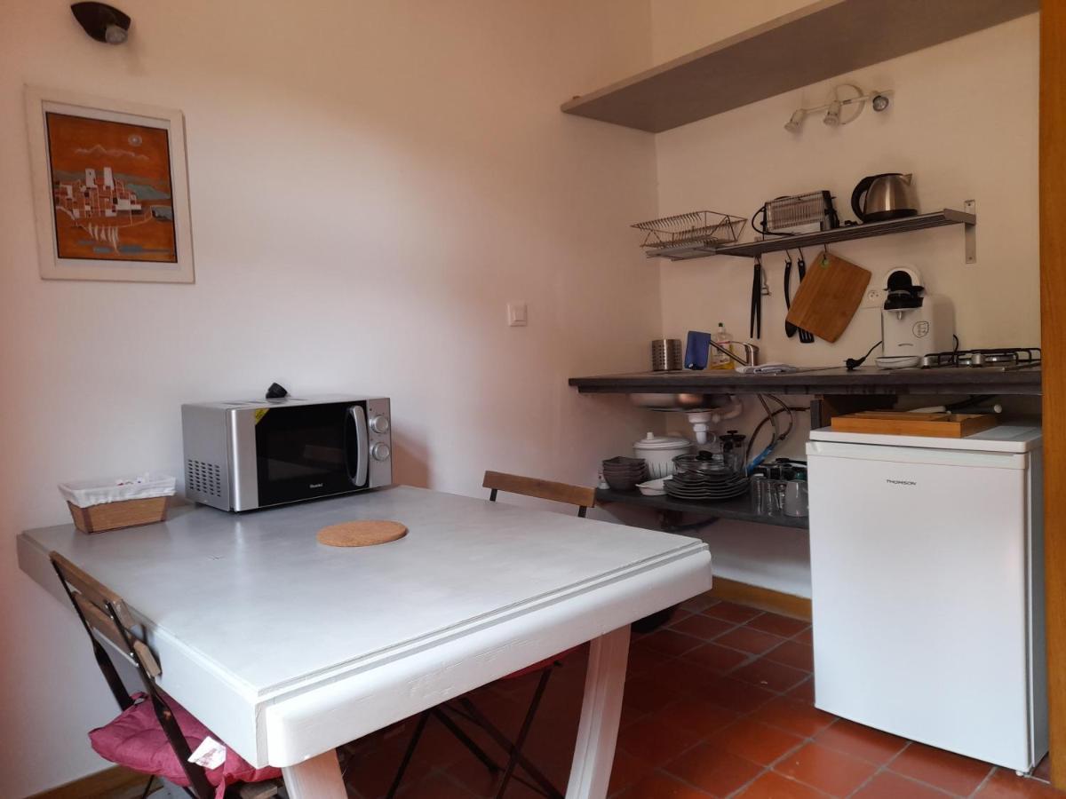 Les Studios De St Guilhem Saint-Guilhem-le-Desert Εξωτερικό φωτογραφία
