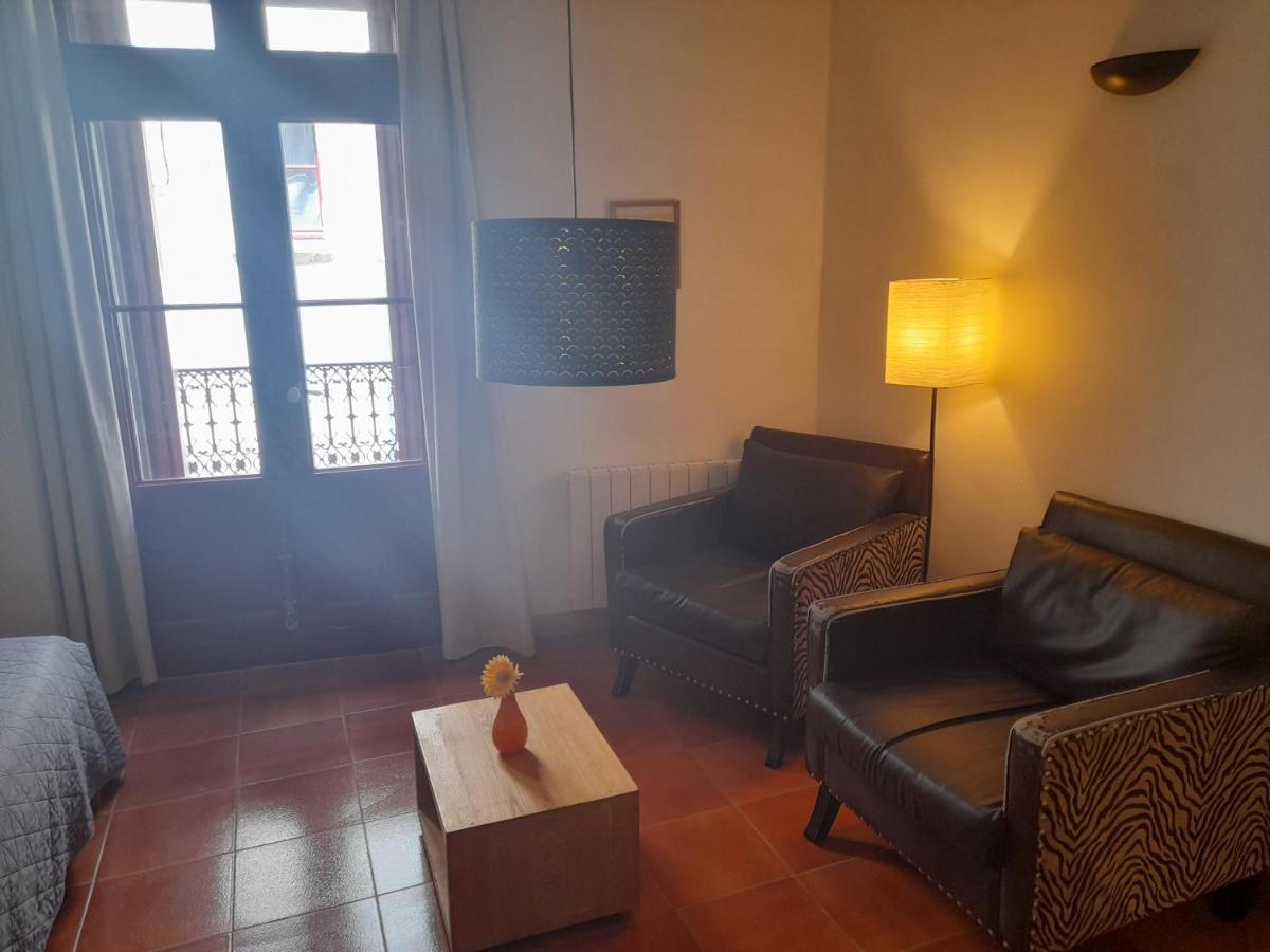 Les Studios De St Guilhem Saint-Guilhem-le-Desert Εξωτερικό φωτογραφία