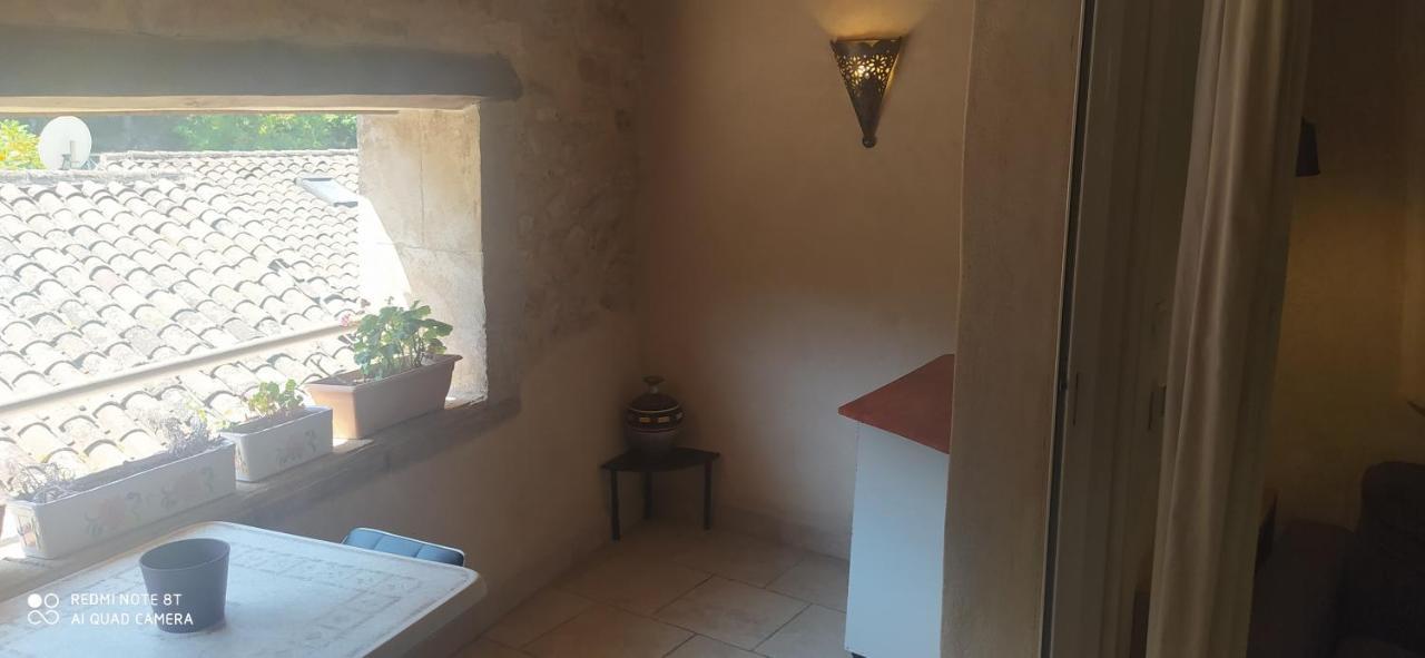 Les Studios De St Guilhem Saint-Guilhem-le-Desert Εξωτερικό φωτογραφία