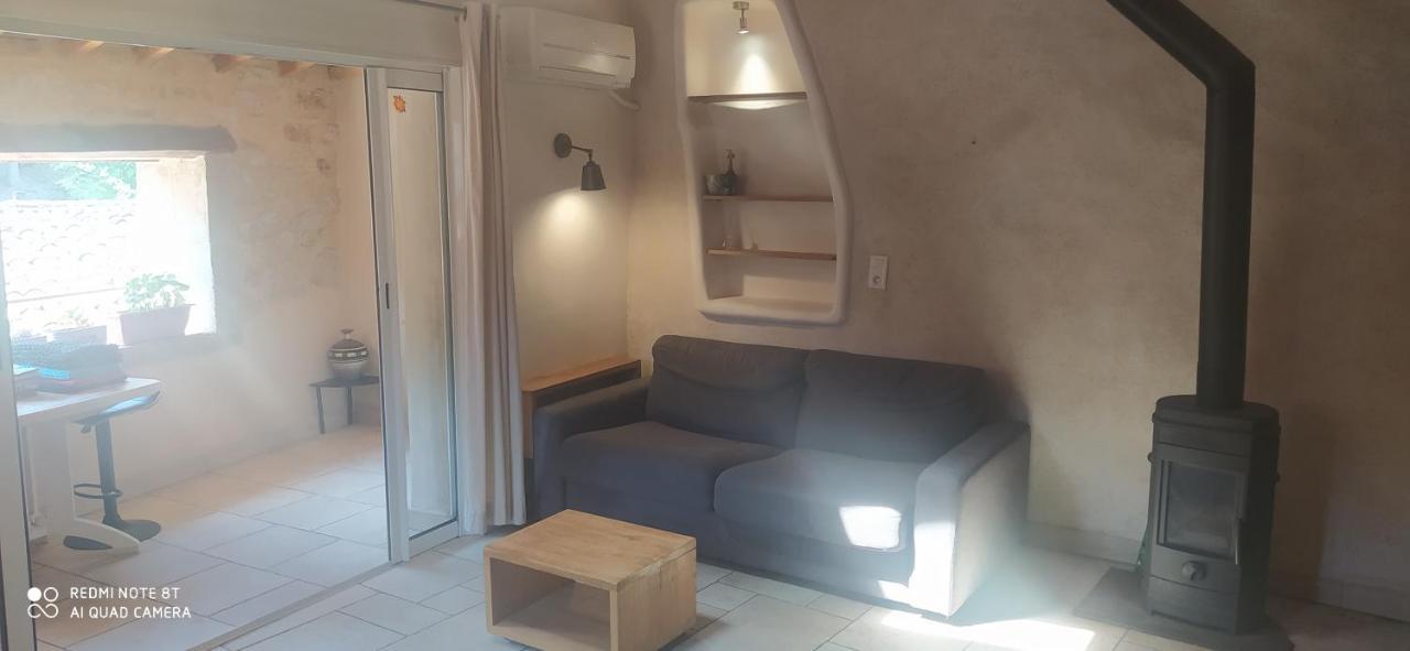 Les Studios De St Guilhem Saint-Guilhem-le-Desert Εξωτερικό φωτογραφία