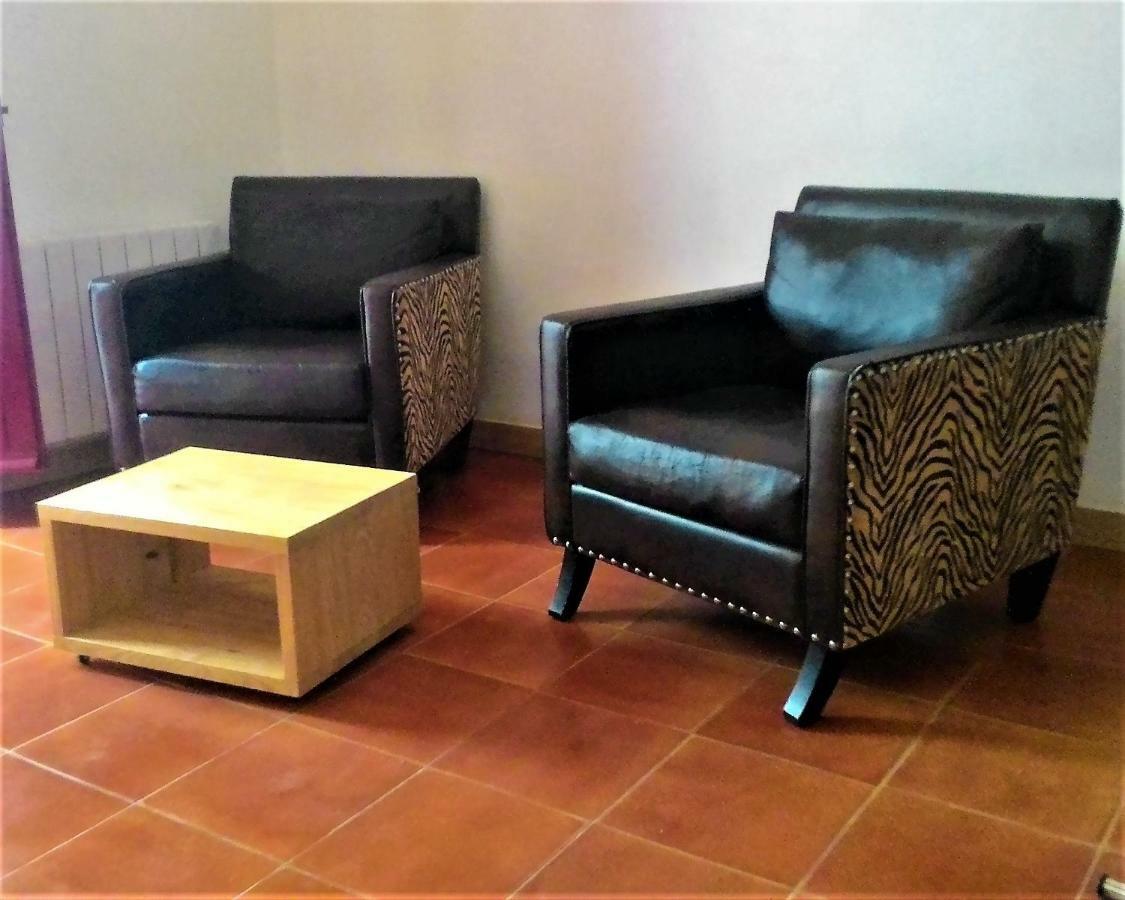 Les Studios De St Guilhem Saint-Guilhem-le-Desert Εξωτερικό φωτογραφία